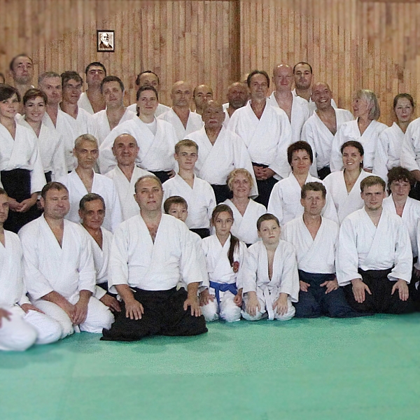 Участники семинара по айкидо в Донецке
