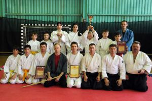 group_students_aikido